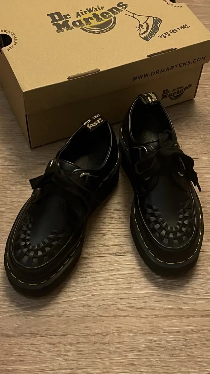 닥터마틴 시드니 Dr Martens Sidney Black Uk4 230